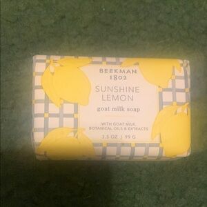 Beekman 1802 Lemon Zest Goat Milk Soap